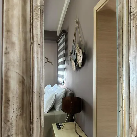 Minore Villa *